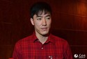 刘翔接受记者采访