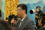 路透社记者提问