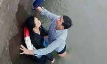 珠海海边漂浮一女子 过路大叔跳海救人