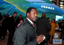 （图文互动）（2）中国，未来可期——非洲使团参观庆祝改革开放40周年大型展览