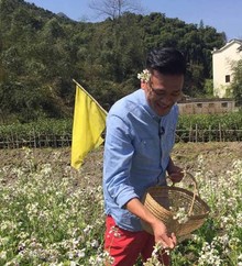 图为祝丹文录节目。