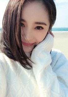 可少女可优雅 大幂幂就是行走的粉唇教科书