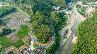宣城泾县“美丽公路”建设：铺就生态富民路