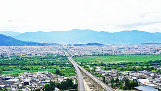 丽江城区。（丽江融媒记者 钱吉梅 摄）