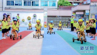 （社会）（3）浙江长兴：交通安全进校园