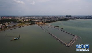 （经济）（3）海口：文明东越江通道围堰吹填预计月底完工
