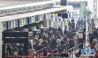 （经济）（3）重庆江北国际机场年旅客量突破4000万人次