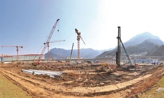 宁德：不负春光“满弦”开工