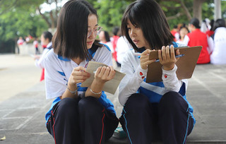 建水实验中学考生备战高考。