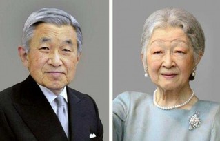 日本明仁天皇正式退位