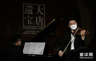 （文化）（4）西安：博物馆“云上国宝”音乐会加紧彩排