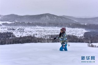 （社会）（4）新疆禾木：尽享雪趣