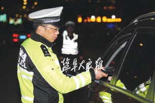 盐城交警开展全省统一联动行动 查获酒驾醉驾33起