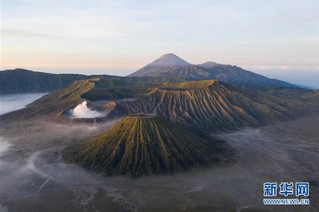 （国际）（5）清晨的布罗莫火山群