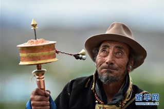（XHDW）（6）西藏扎什伦布寺举行展佛活动