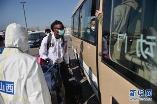 （聚焦疫情防控）（5）北京新国展入境人员转运集散地见闻