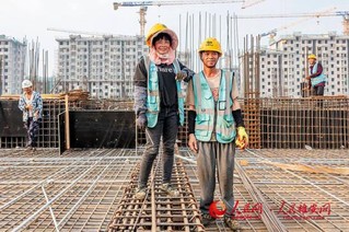 来自云南的段该发、万开美夫妇。