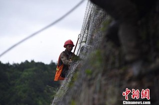 贵州省台江县人口_贵州台江 万人唱响姊妹节(2)