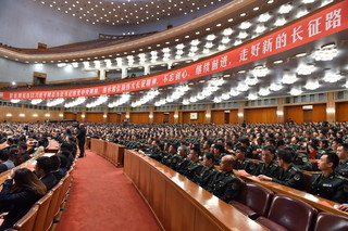 纪念中国红军长征胜利80周年大会举行。记者 翁奇羽摄 