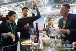 （经济）（1）第十七届中国国际农产品交易会在南昌开幕