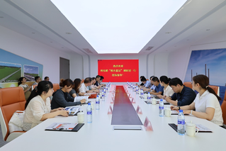 调研团走访龙岩市科技局等地方科技主管部门。龙岩市融媒体中心供图