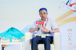 仙芝楼集团董事长李晔参加主题沙龙对话。主办方供图