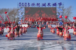 民俗表演。