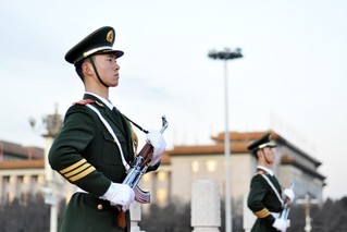 瞩目!解放军仪仗队武警国旗护卫队跨年交接影像全记录