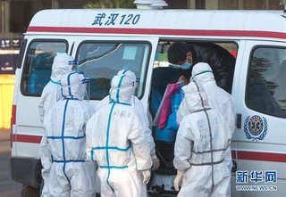 （聚焦疫情防控）（5）武汉体育中心方舱医院开始收治首批患者