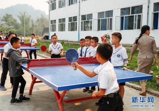 （国际·图文互动）（4）通讯：一所搭建中老友谊之桥的学校