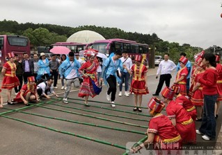 广西壮族人口有多少_广西壮族风情