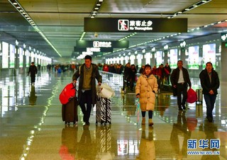 （关注春运）（5）重庆西站迎来首个春运客流高峰