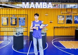 科比纪念展 贵阳首展。
