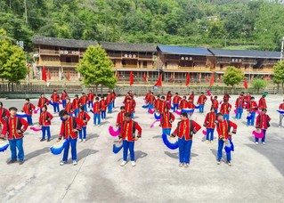 思南非遗进课堂。