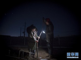 （新华全媒头条·图文互动）（2）解码风云录 逐梦天地书——“世界最高气象站”三代气象人的守望