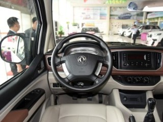 东风风行 菱智 2017款 M5 1.6L 舒适型