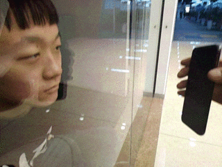 花样解锁挑战苹果face id 看完你还会买iphone x吗?
