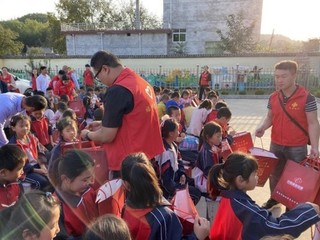 商洛福彩开展灾后重建公益服务