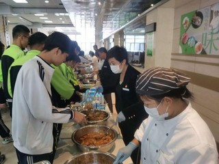 福彩公益让孤困残儿童梦想开花2