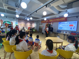 新罗区西陂街道华莲社区“四点半课堂”（资料图）。龙岩市委组织部供图