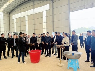 2025年瓮安县春季农业生产工作推进会现场。.jpg