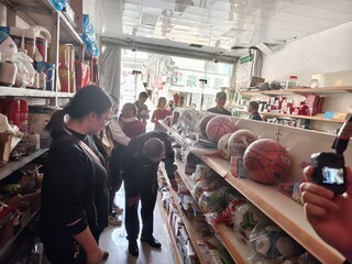 图为：检查冯三镇文具店.jpg