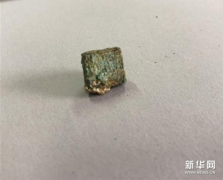 （图文互动）（5）黄河边发现大型古墓群 出土文物2000余件