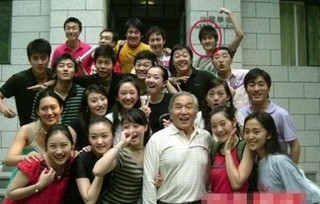 明星校花校草绝版毕业照 她们竟然是同窗?