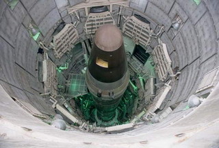 资料图:安装在发射井内的民兵3洲际导弹
