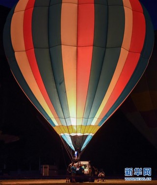 （国际）（5）新西兰：怀卡托热气球交响发光秀