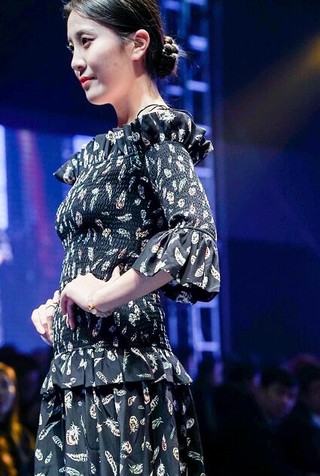 中国首届“原色杯”时尚女装印花图案设计大赛颁奖典礼举行