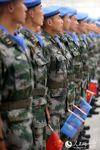 中国第八批赴南苏丹维和工程兵部队出征