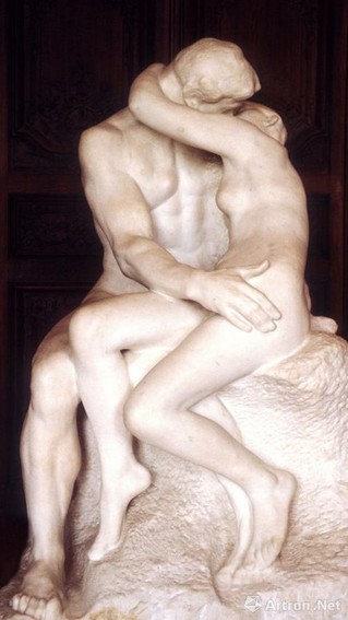 罗丹雕塑《吻》