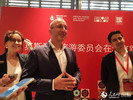 莫斯科市旅游委员会主席叶夫根尼·科兹洛夫接受中俄记者采访。人民网记者 杨倩摄